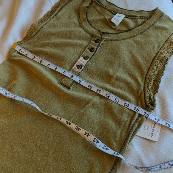 We The Free Tank Sz M - Picture 6 of 8
